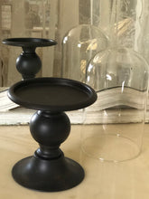 Load image into Gallery viewer, Dome on Pedestal