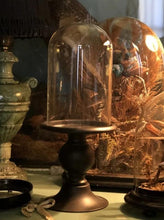 Load image into Gallery viewer, Dome on Pedestal